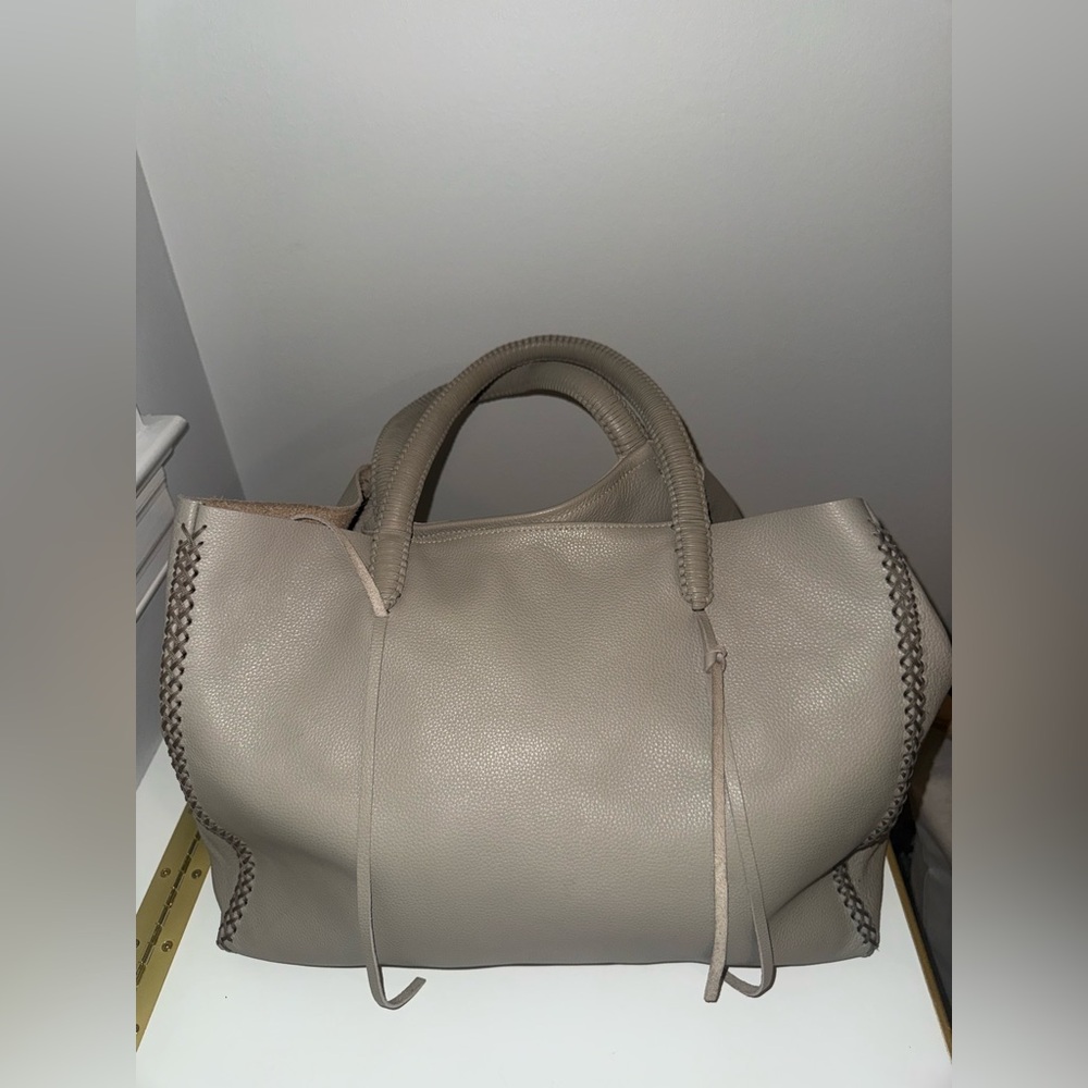 Callista Bag: Sand, Medium Grained Calf Leather Tote Bag - Picture 2 of 5